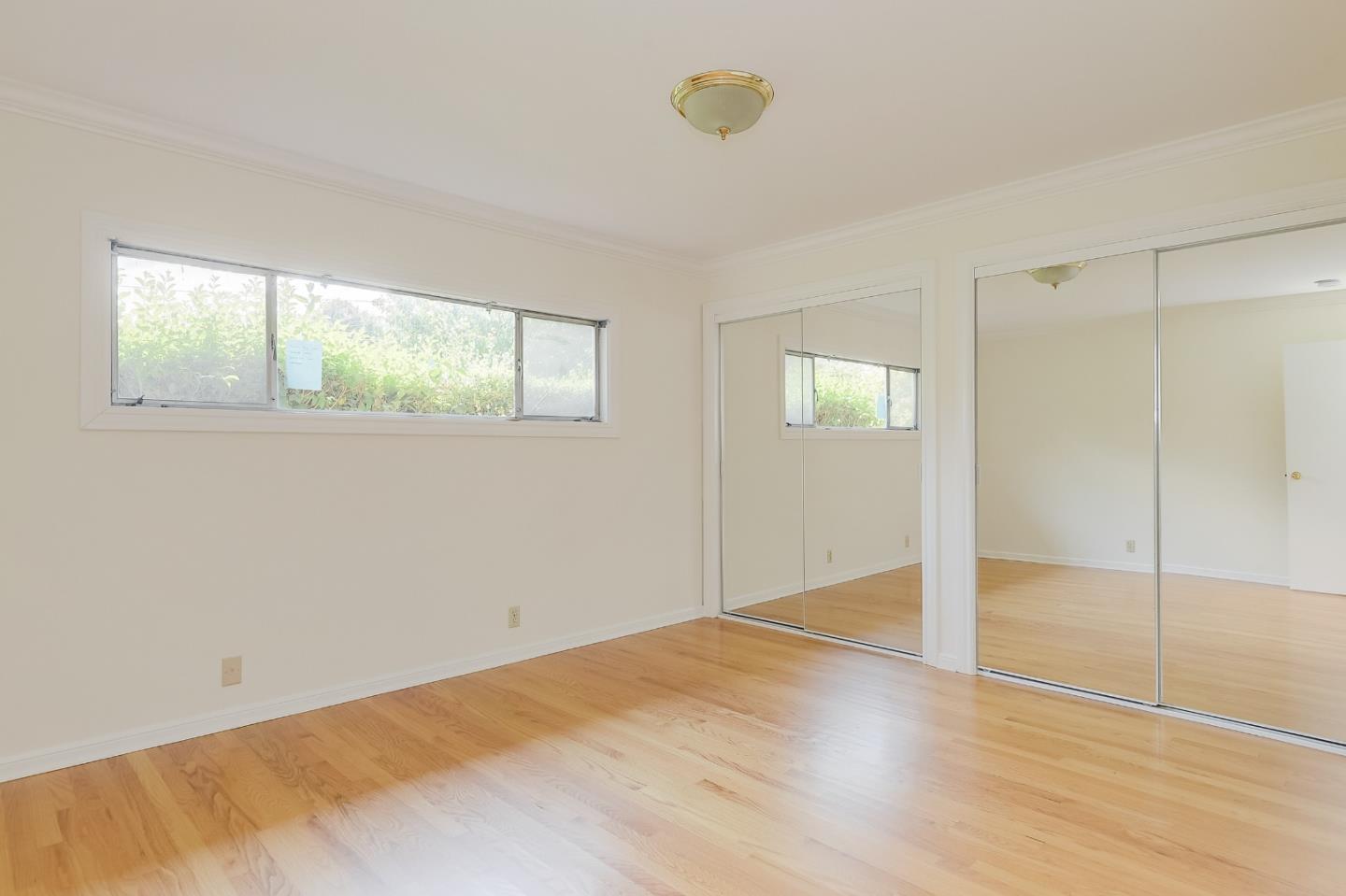 Detail Gallery Image 16 of 25 For 260 Santa Monica Ave, Menlo Park,  CA 94025 - 3 Beds | 2 Baths