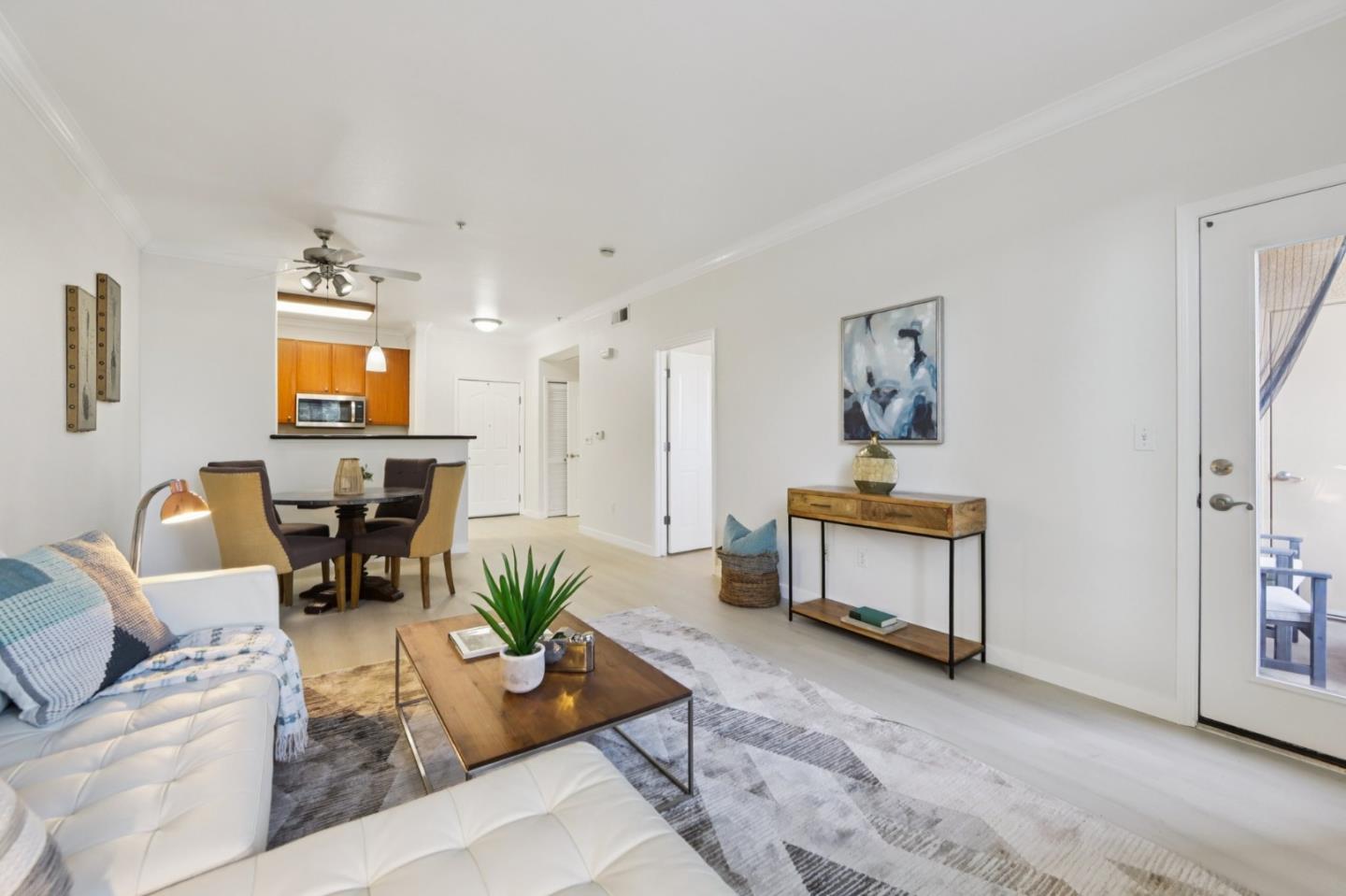 Detail Gallery Image 10 of 34 For 801 S Winchester Blvd #1118,  San Jose,  CA 95128 - 1 Beds | 1 Baths