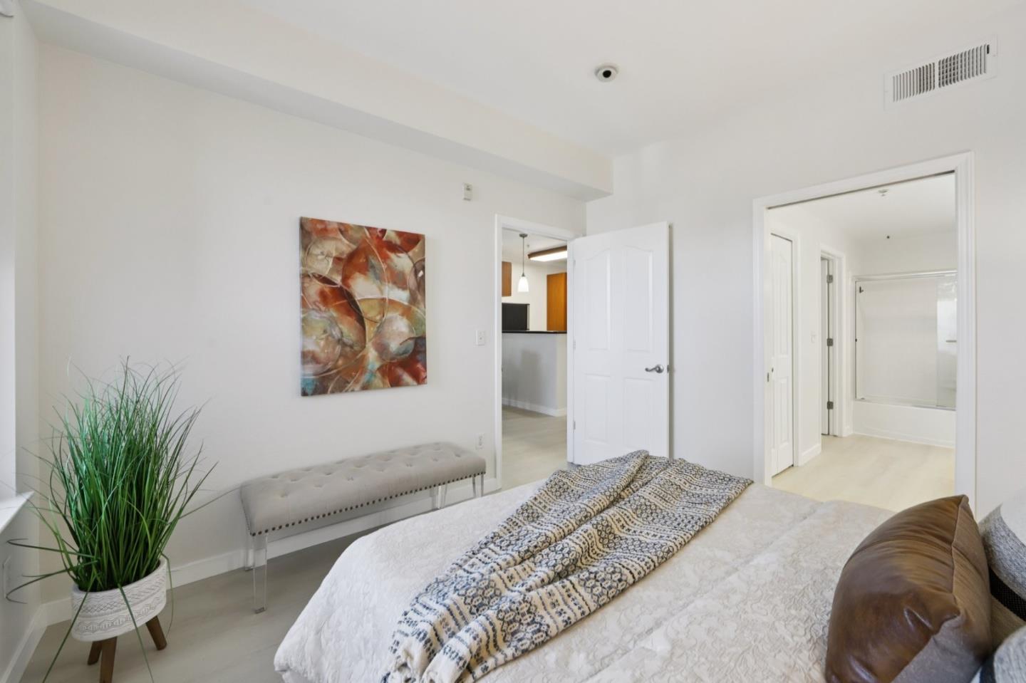 Detail Gallery Image 24 of 34 For 801 S Winchester Blvd #1118,  San Jose,  CA 95128 - 1 Beds | 1 Baths