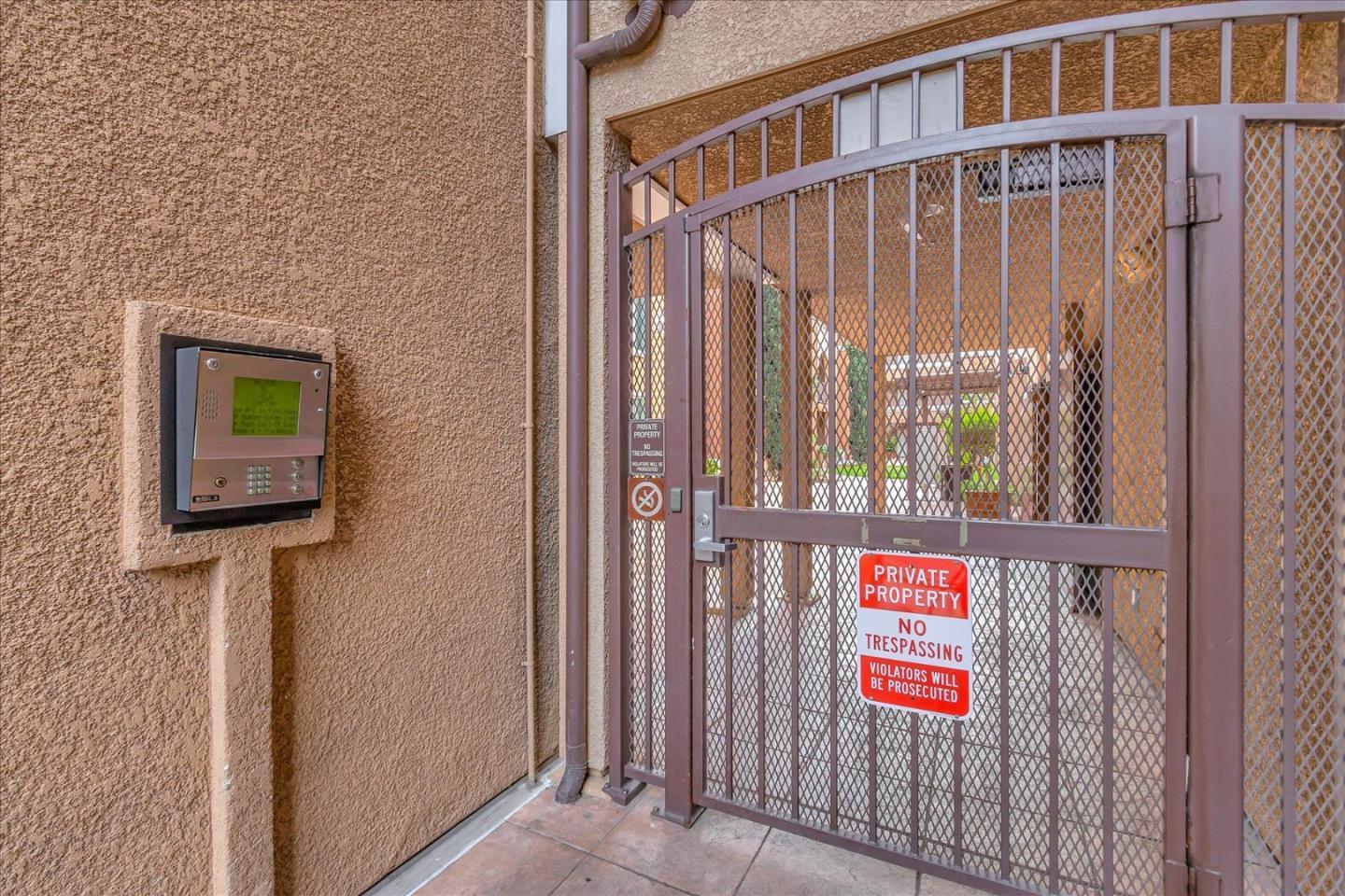 Detail Gallery Image 5 of 34 For 801 S Winchester Blvd #1118,  San Jose,  CA 95128 - 1 Beds | 1 Baths