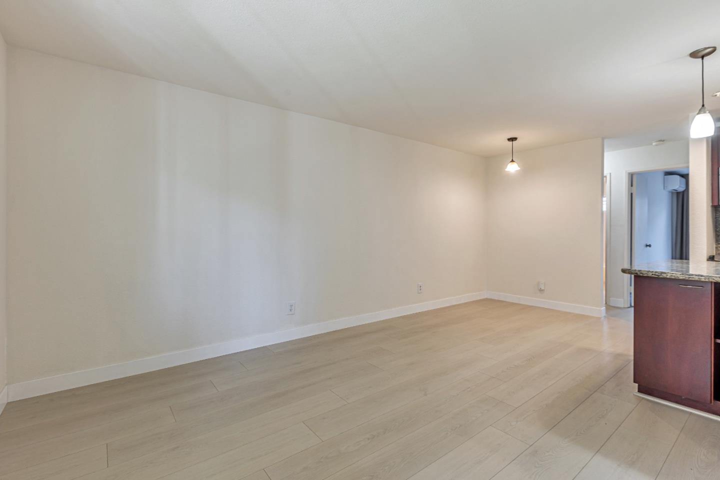 Detail Gallery Image 13 of 33 For 6886 Chantel Ct, San Jose,  CA 95129 - 1 Beds | 1 Baths