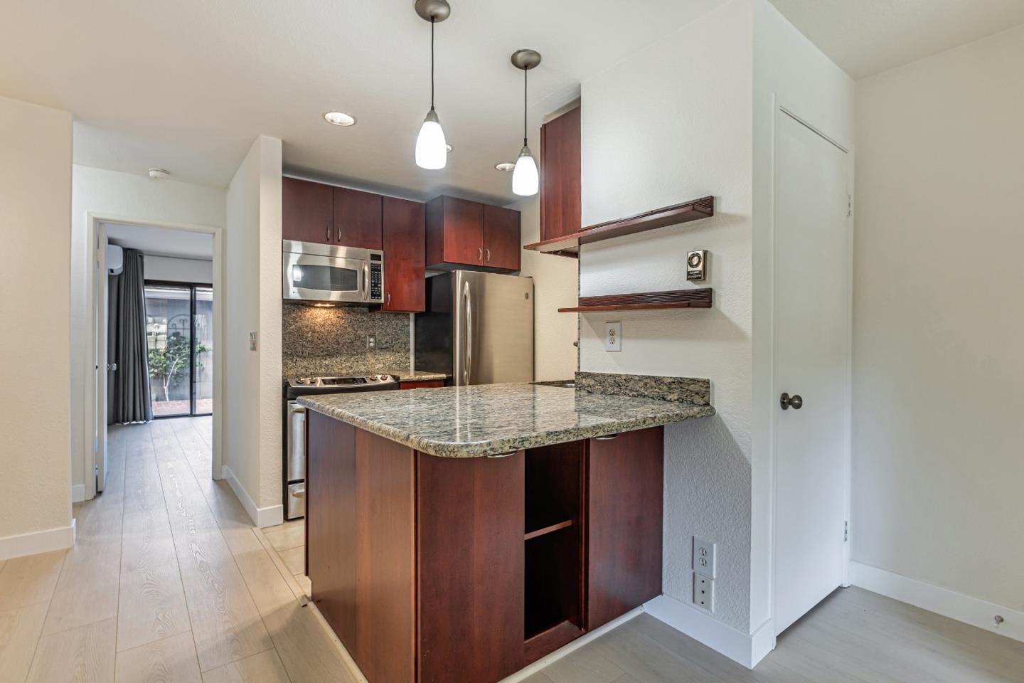 Detail Gallery Image 18 of 33 For 6886 Chantel Ct, San Jose,  CA 95129 - 1 Beds | 1 Baths