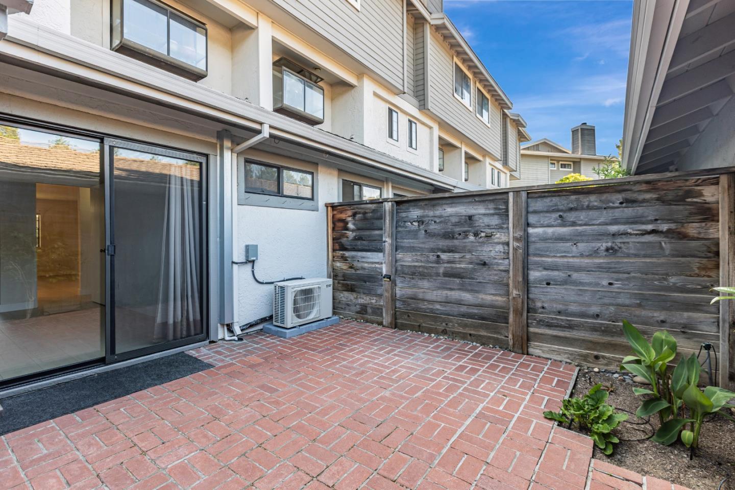 Detail Gallery Image 26 of 33 For 6886 Chantel Ct, San Jose,  CA 95129 - 1 Beds | 1 Baths