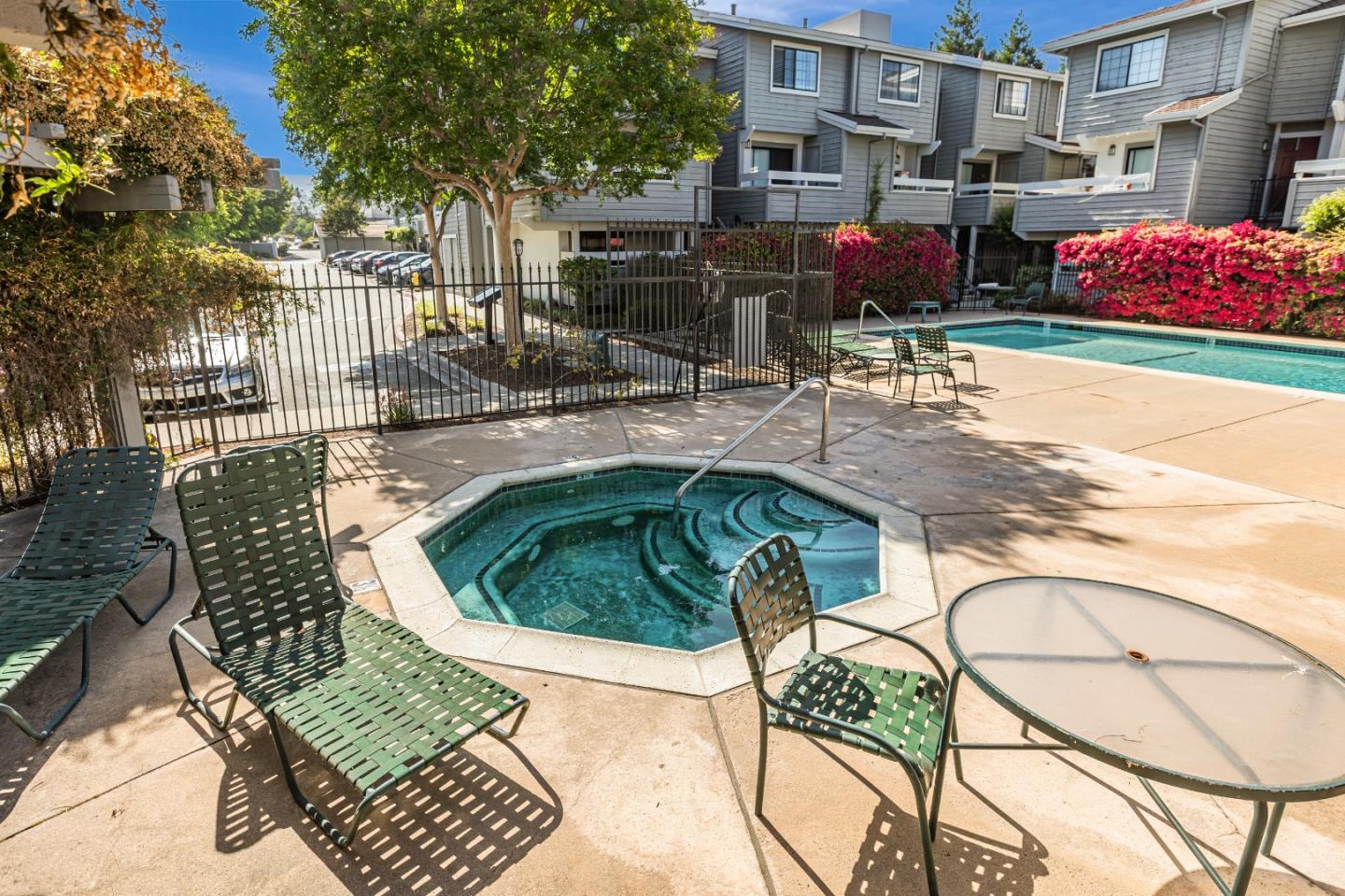 Detail Gallery Image 6 of 33 For 6886 Chantel Ct, San Jose,  CA 95129 - 1 Beds | 1 Baths