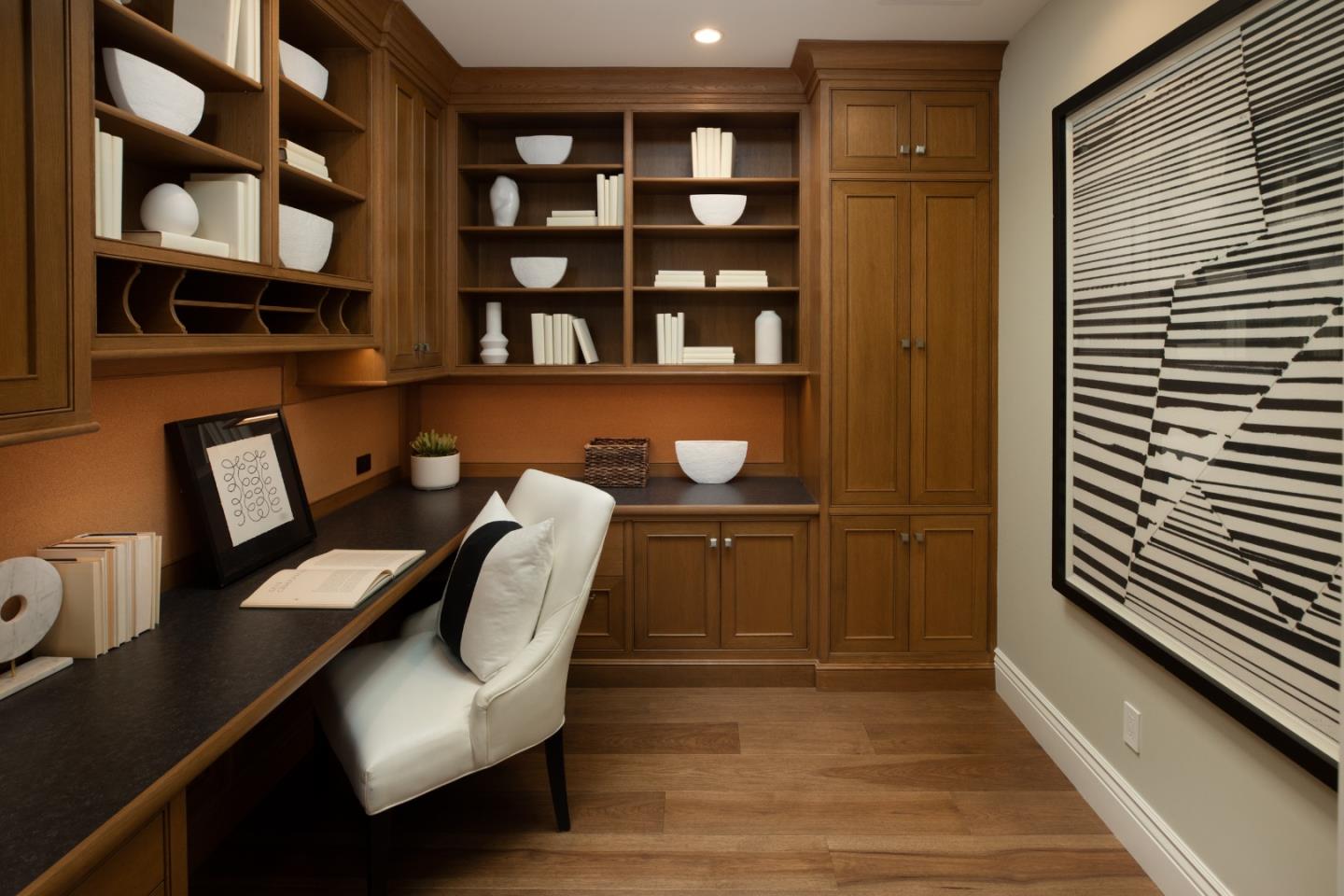 Detail Gallery Image 23 of 31 For 41 Deep Well Ln, Los Altos,  CA 94022 - 1 Beds | 2 Baths