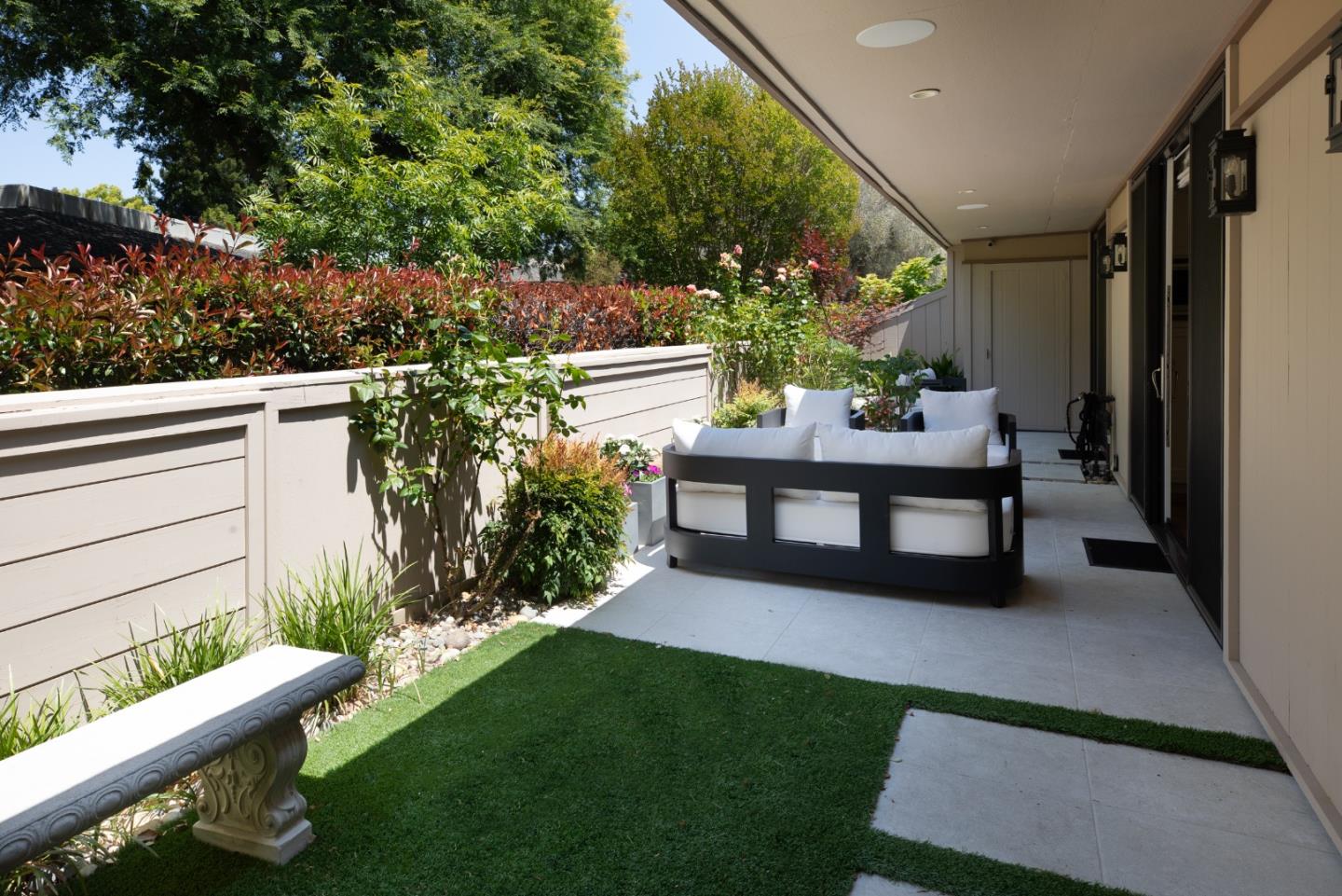 Detail Gallery Image 30 of 31 For 41 Deep Well Ln, Los Altos,  CA 94022 - 1 Beds | 2 Baths