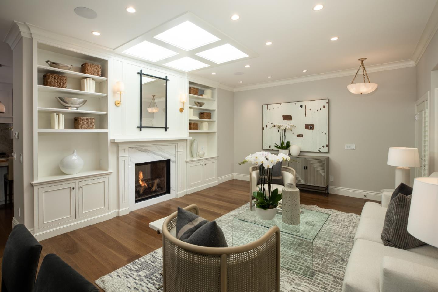 Detail Gallery Image 4 of 31 For 41 Deep Well Ln, Los Altos,  CA 94022 - 1 Beds | 2 Baths