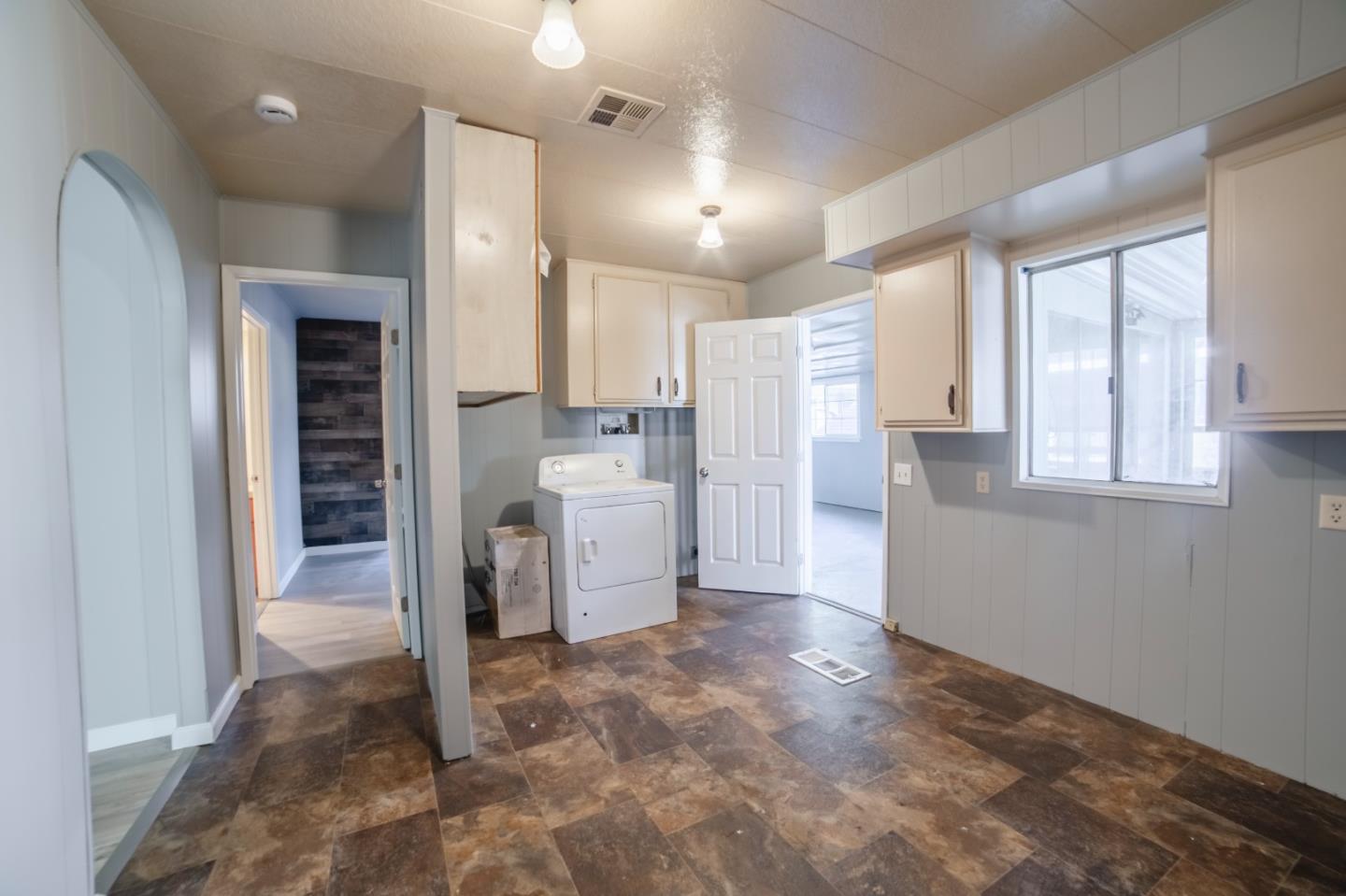Detail Gallery Image 31 of 38 For 49 Blanca Ln #311,  Watsonville,  CA 95076 - 4 Beds | 3 Baths