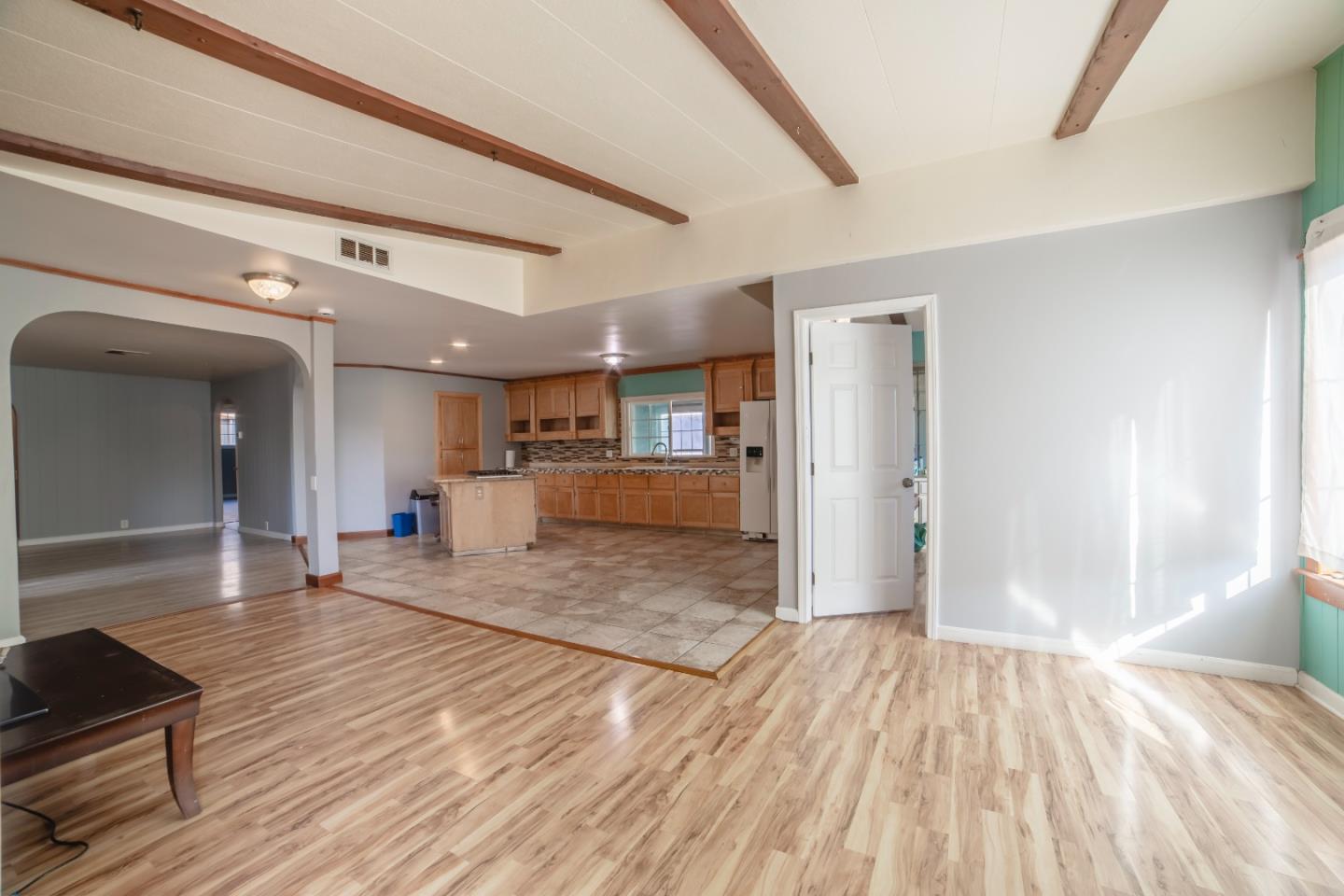 Detail Gallery Image 8 of 38 For 49 Blanca Ln #311,  Watsonville,  CA 95076 - 4 Beds | 3 Baths