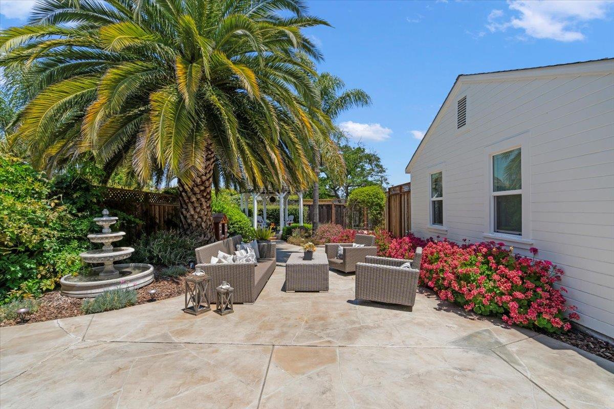 Detail Gallery Image 26 of 35 For 15570 Loma Vista Ave, Los Gatos,  CA 95032 - 3 Beds | 2 Baths