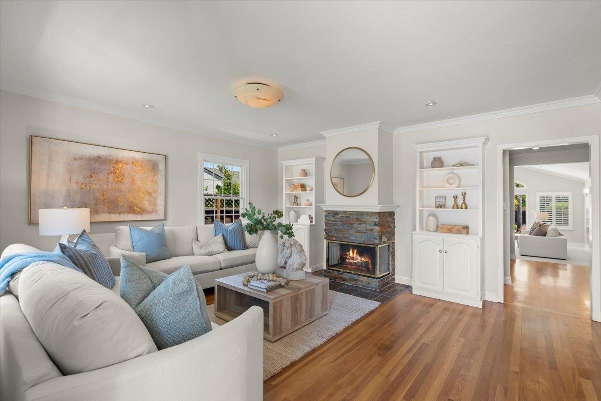 Detail Gallery Image 4 of 35 For 15570 Loma Vista Ave, Los Gatos,  CA 95032 - 3 Beds | 2 Baths