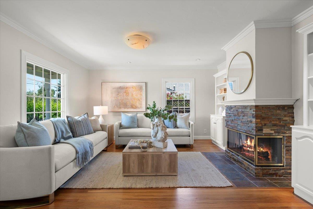 Detail Gallery Image 5 of 35 For 15570 Loma Vista Ave, Los Gatos,  CA 95032 - 3 Beds | 2 Baths