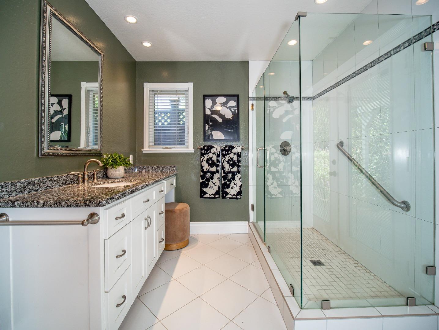 Detail Gallery Image 18 of 24 For 385 W Dunne Ave, Morgan Hill,  CA 95037 - 3 Beds | 2 Baths
