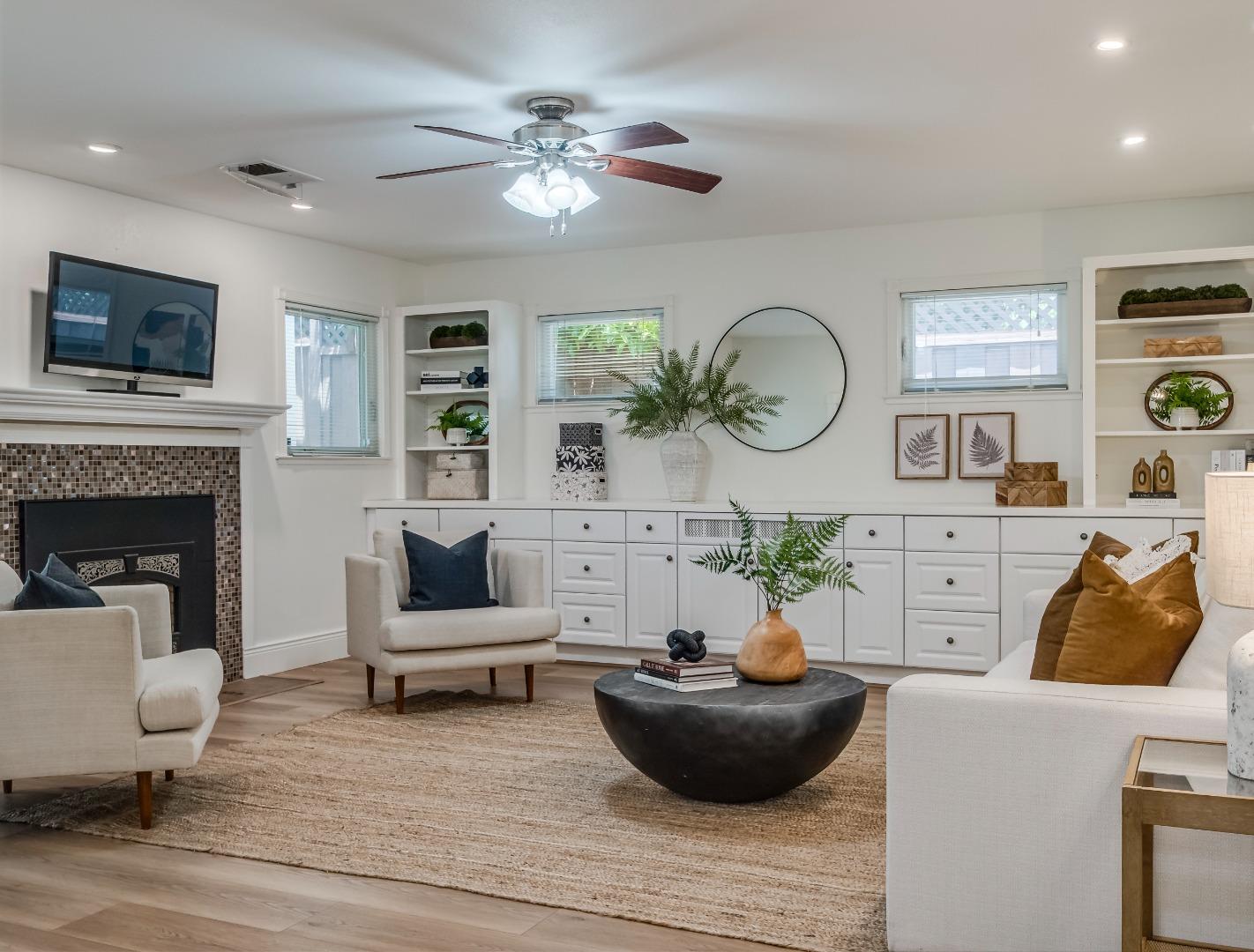 Detail Gallery Image 8 of 24 For 385 W Dunne Ave, Morgan Hill,  CA 95037 - 3 Beds | 2 Baths