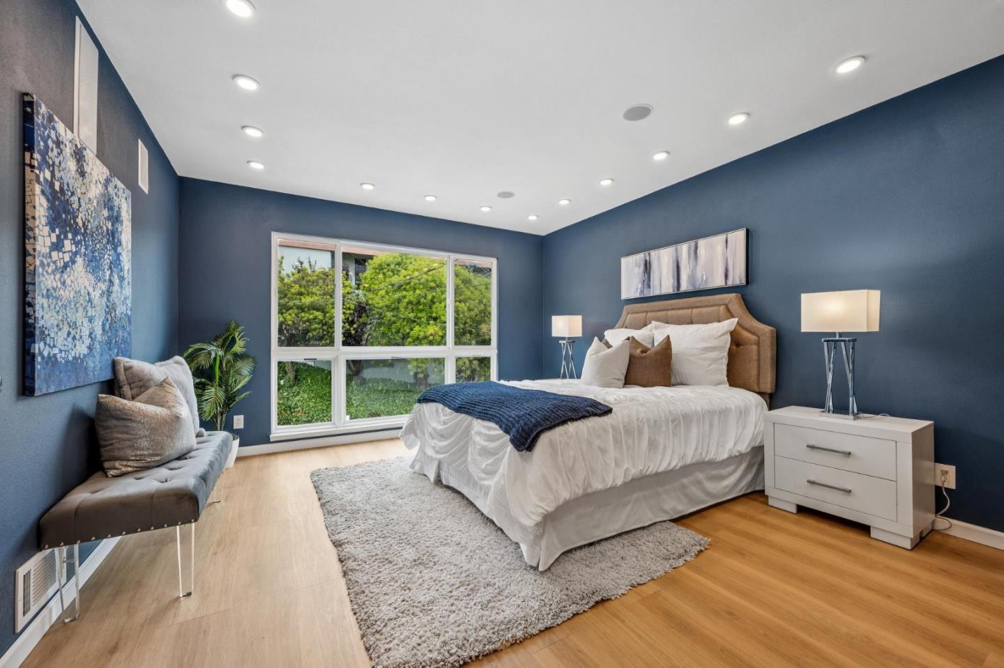 Detail Gallery Image 21 of 42 For 1148 Jamestown Ave, San Francisco,  CA 94124 - 4 Beds | 2 Baths