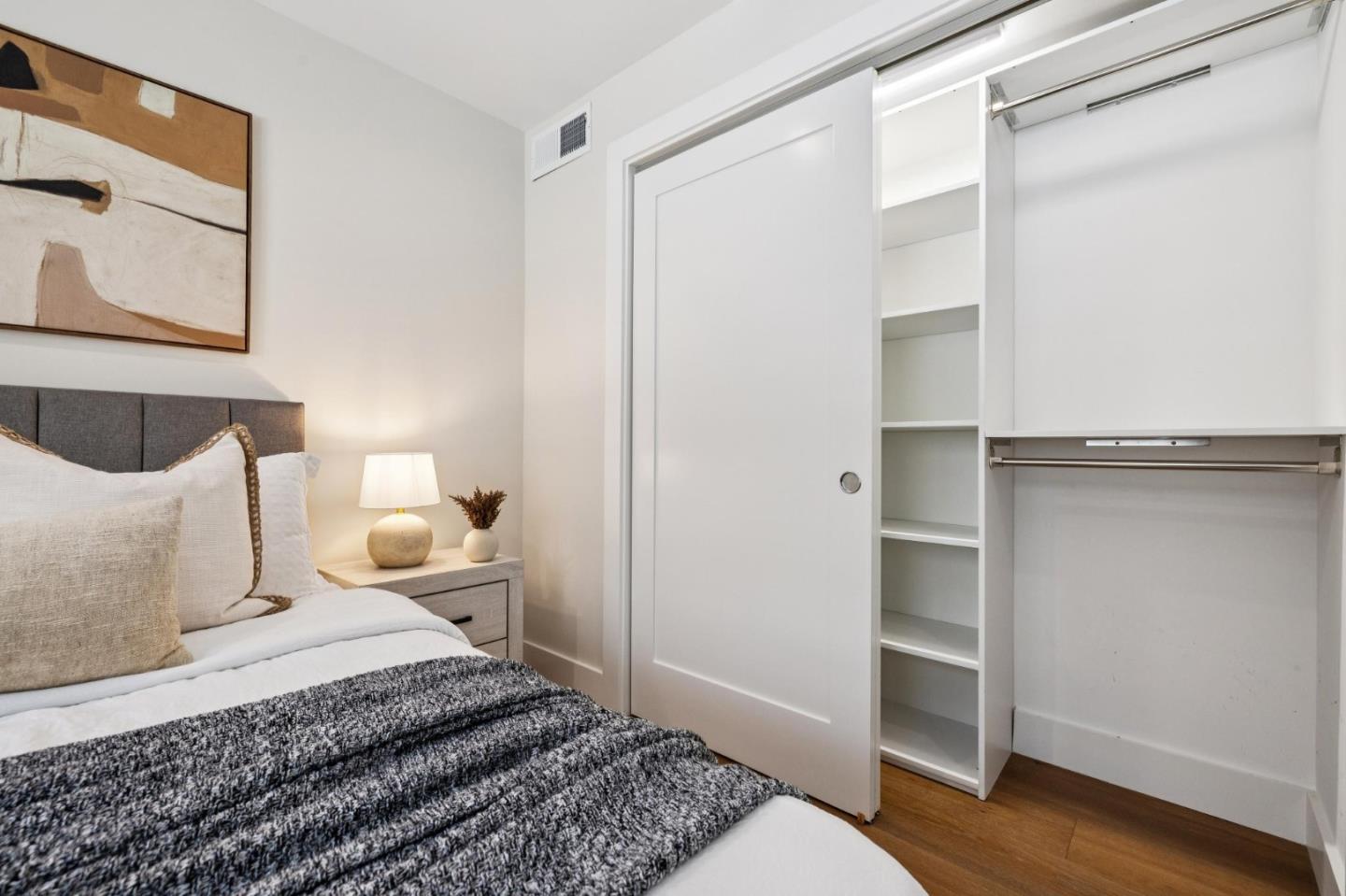 Detail Gallery Image 25 of 40 For 113 Meadowland Dr, Milpitas,  CA 95035 - 4 Beds | 3/1 Baths