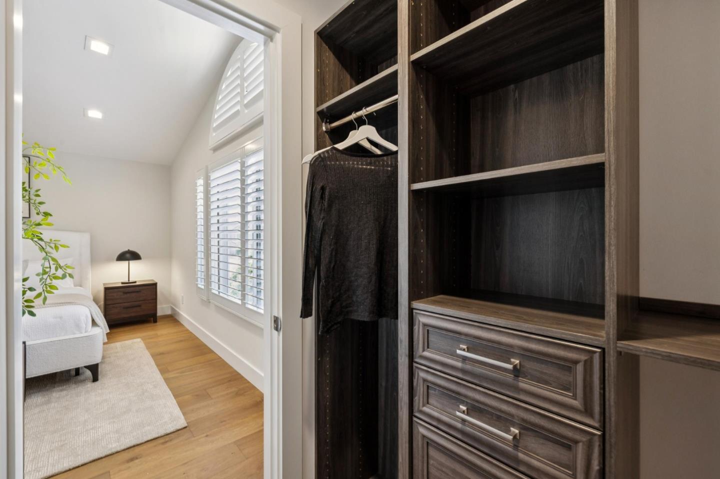 Detail Gallery Image 30 of 40 For 113 Meadowland Dr, Milpitas,  CA 95035 - 4 Beds | 3/1 Baths
