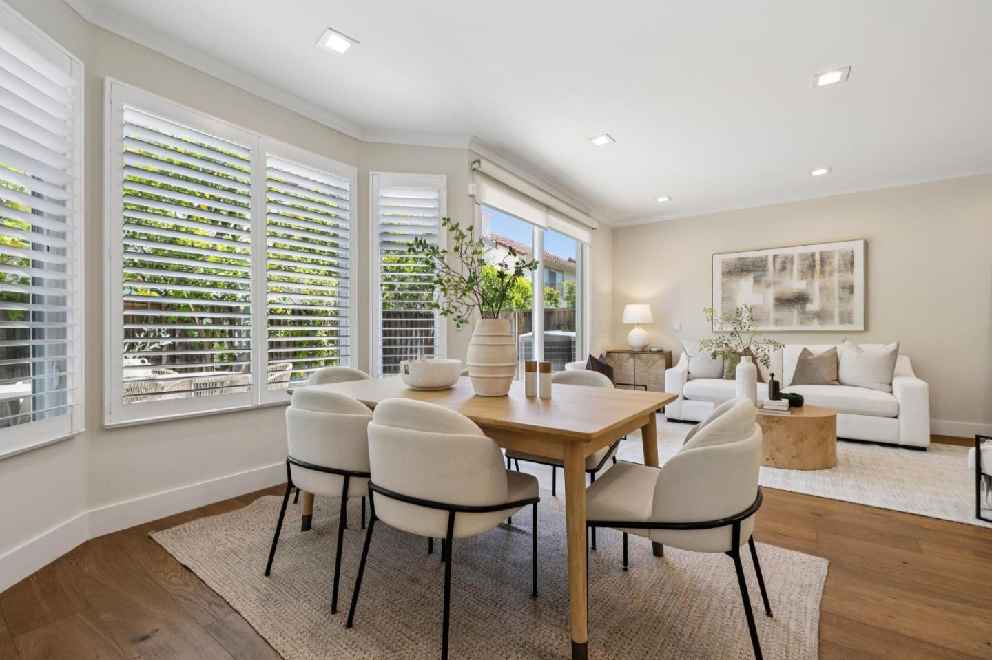 Detail Gallery Image 4 of 40 For 113 Meadowland Dr, Milpitas,  CA 95035 - 4 Beds | 3/1 Baths