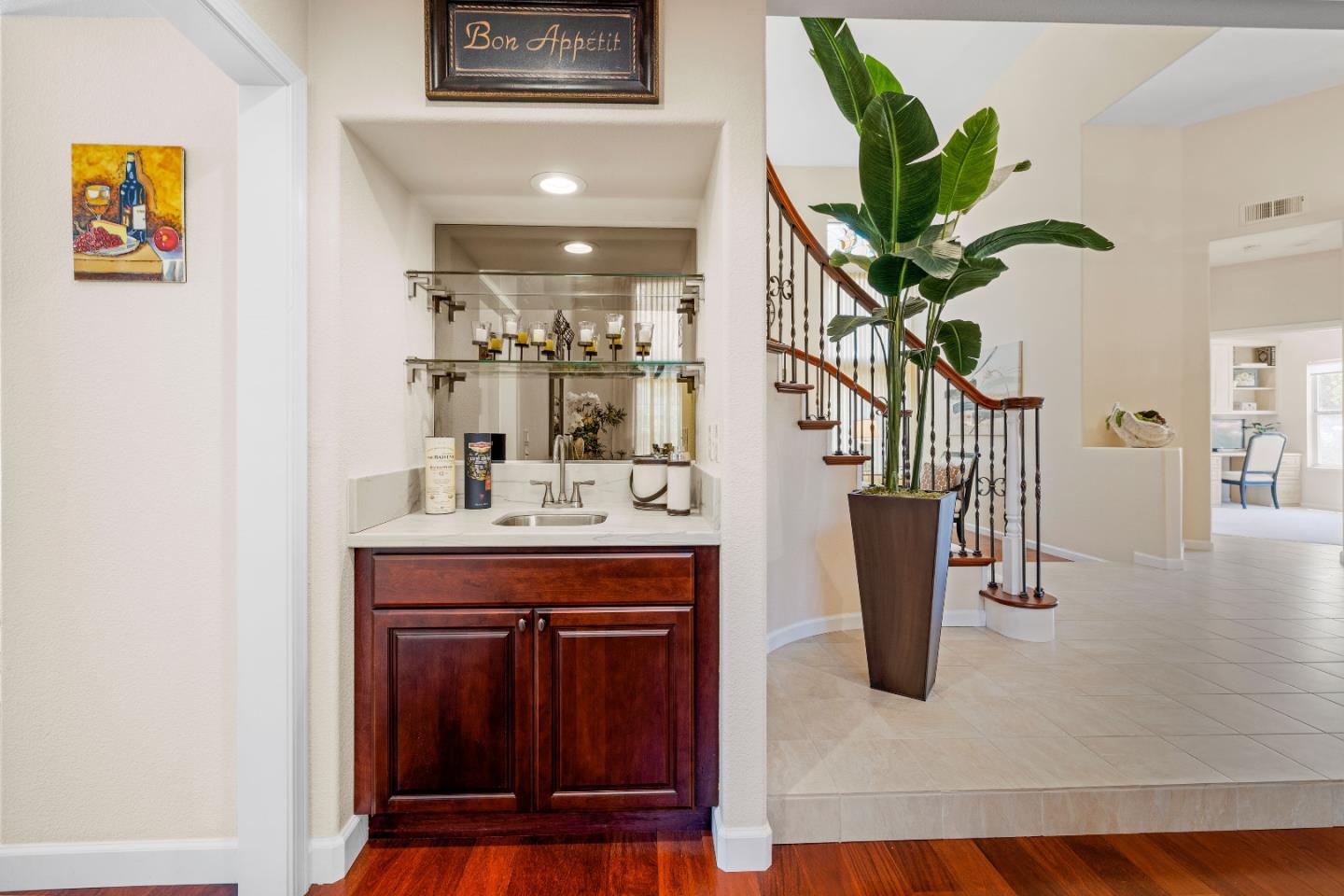 Detail Gallery Image 13 of 78 For 5292 Apennines Cir, San Jose,  CA 95138 - 5 Beds | 3 Baths