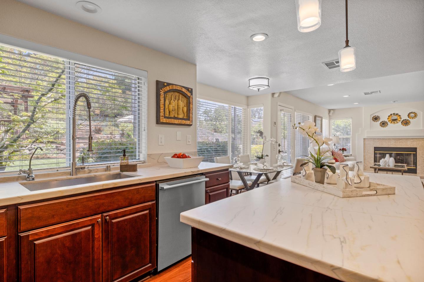 Detail Gallery Image 20 of 78 For 5292 Apennines Cir, San Jose,  CA 95138 - 5 Beds | 3 Baths