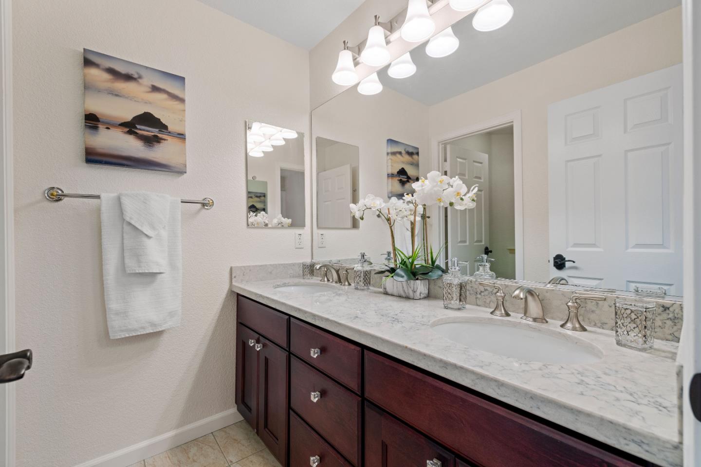 Detail Gallery Image 36 of 78 For 5292 Apennines Cir, San Jose,  CA 95138 - 5 Beds | 3 Baths