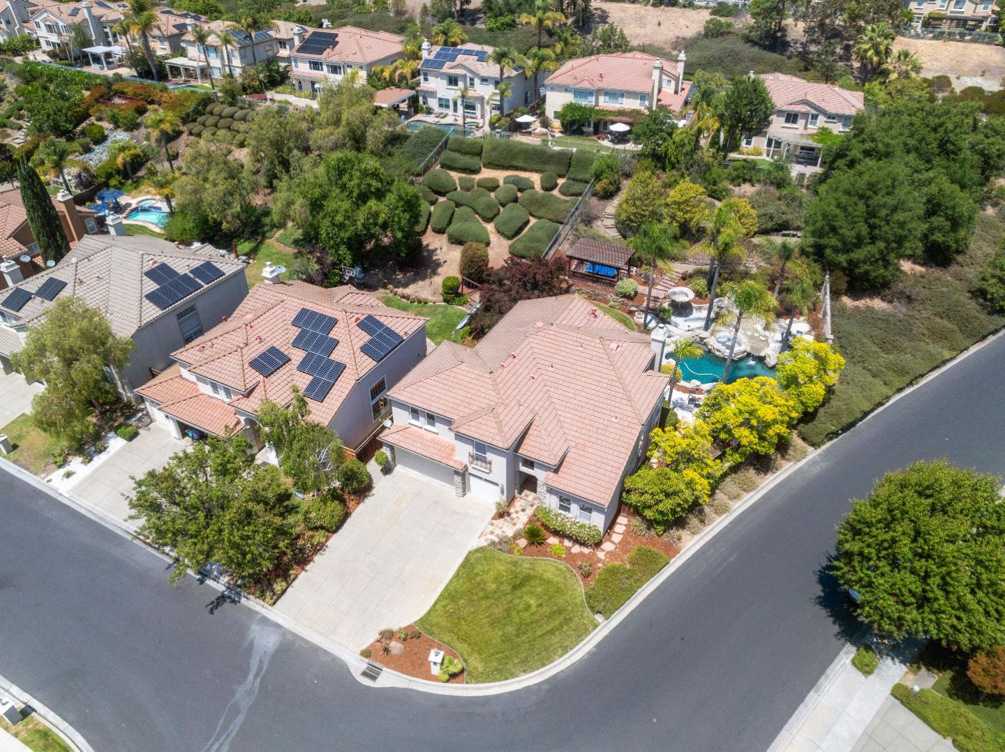 Detail Gallery Image 49 of 78 For 5292 Apennines Cir, San Jose,  CA 95138 - 5 Beds | 3 Baths