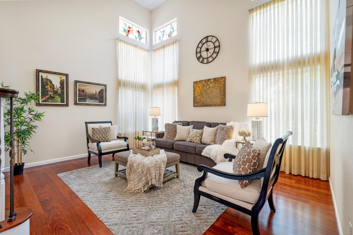 Detail Gallery Image 6 of 78 For 5292 Apennines Cir, San Jose,  CA 95138 - 5 Beds | 3 Baths