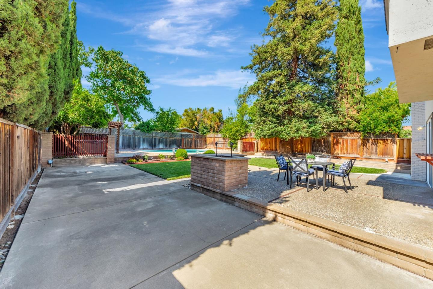 Detail Gallery Image 38 of 62 For 603 Galen Dr, San Jose,  CA 95123 - 4 Beds | 3 Baths