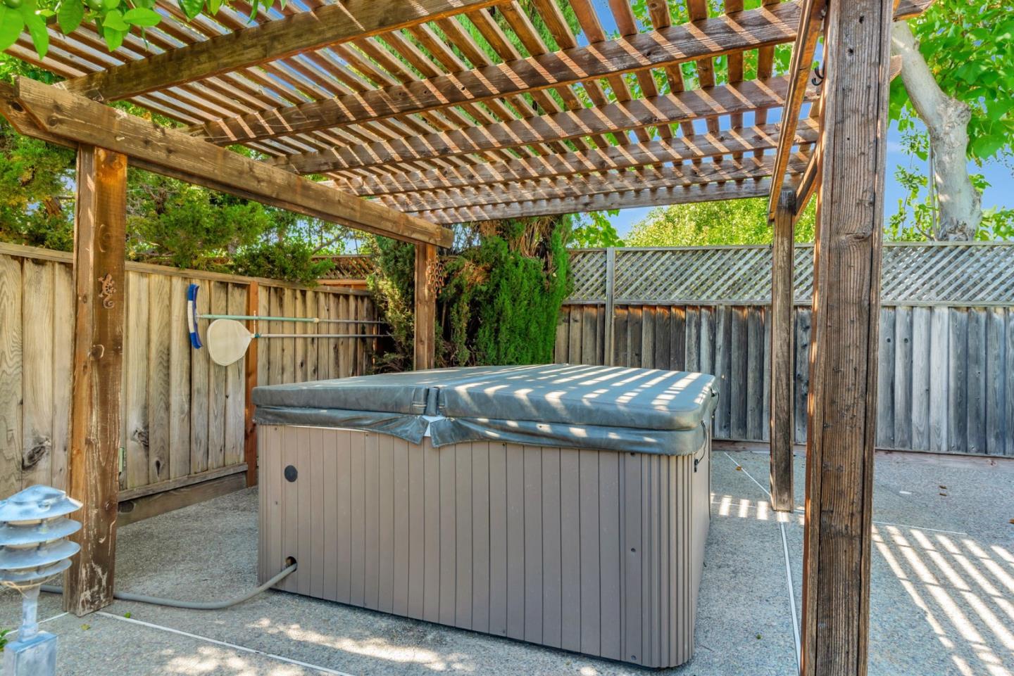 Detail Gallery Image 39 of 62 For 603 Galen Dr, San Jose,  CA 95123 - 4 Beds | 3 Baths