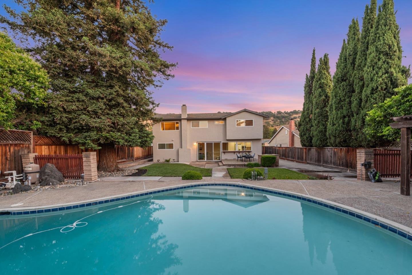 Detail Gallery Image 60 of 62 For 603 Galen Dr, San Jose,  CA 95123 - 4 Beds | 3 Baths
