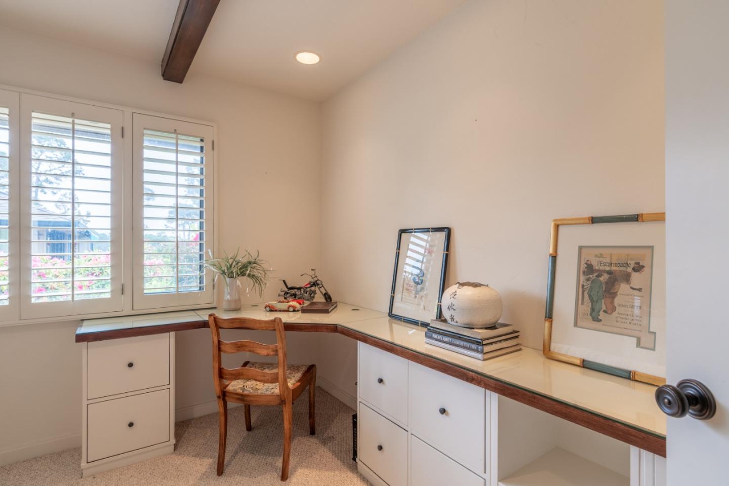 Detail Gallery Image 14 of 39 For 142 Del Mesa Carmel, Carmel,  CA 93923 - 2 Beds | 2 Baths