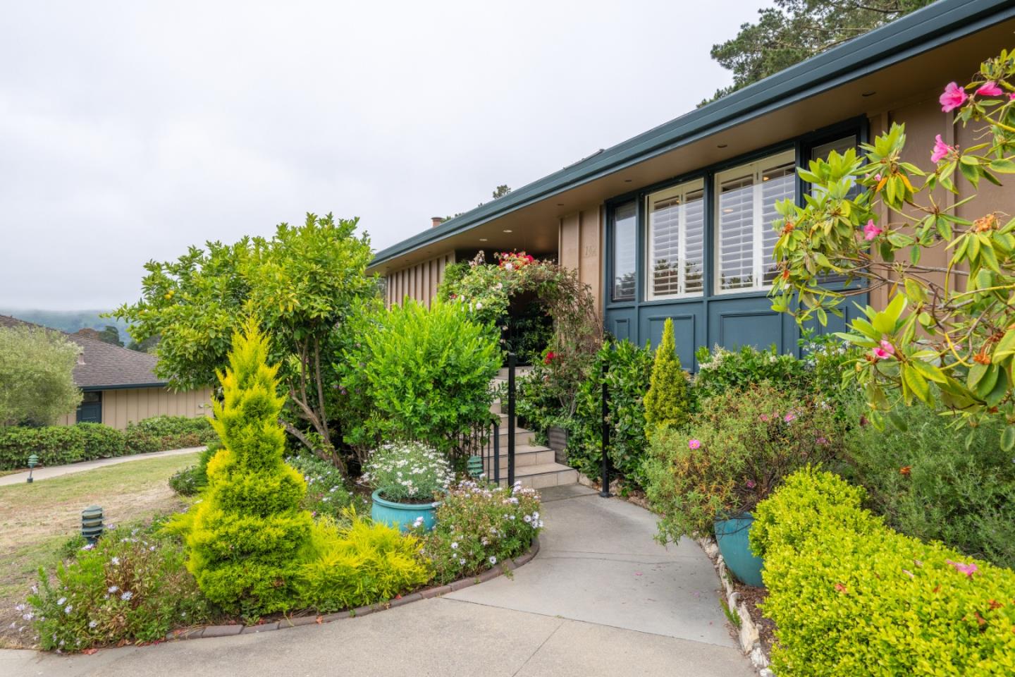 Detail Gallery Image 26 of 39 For 142 Del Mesa Carmel, Carmel,  CA 93923 - 2 Beds | 2 Baths
