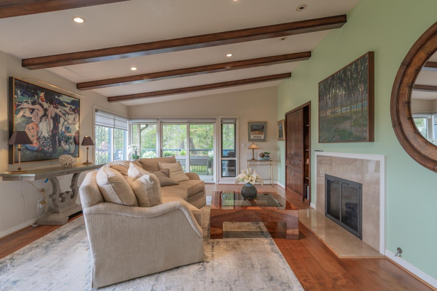 Detail Gallery Image 3 of 39 For 142 Del Mesa Carmel, Carmel,  CA 93923 - 2 Beds | 2 Baths