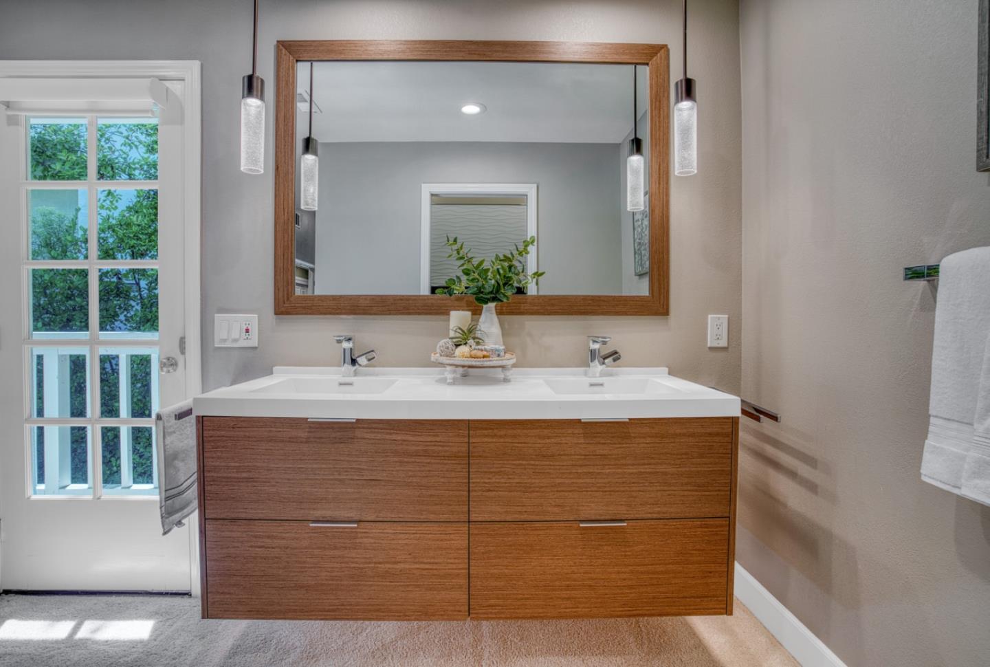 Detail Gallery Image 23 of 37 For 14673 Fieldstone Dr, Saratoga,  CA 95070 - 4 Beds | 2/1 Baths