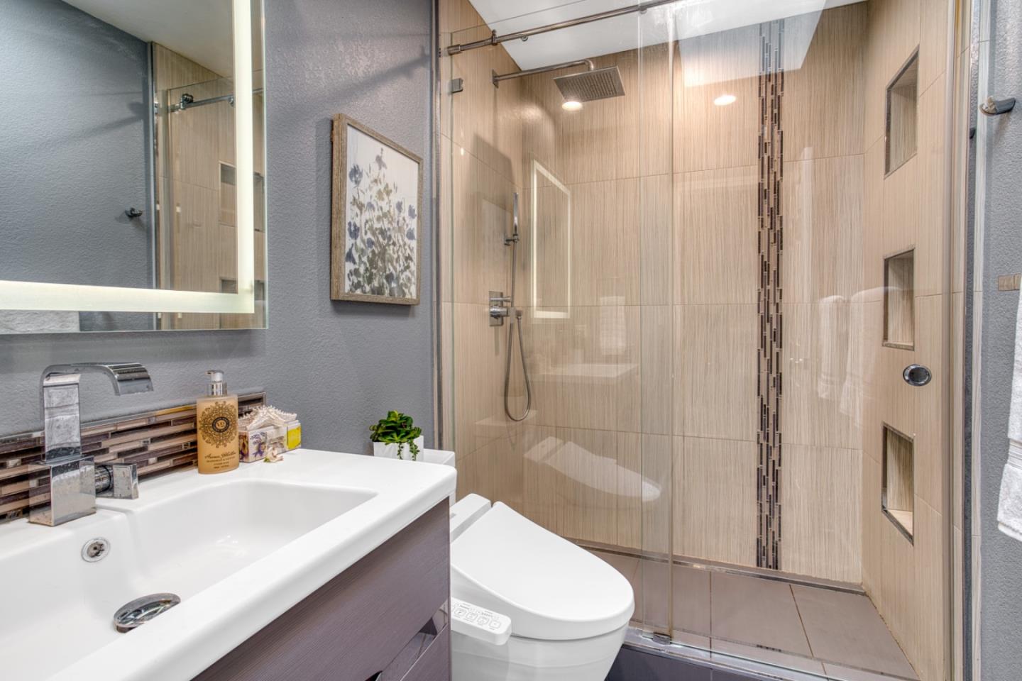 Detail Gallery Image 29 of 37 For 14673 Fieldstone Dr, Saratoga,  CA 95070 - 4 Beds | 2/1 Baths