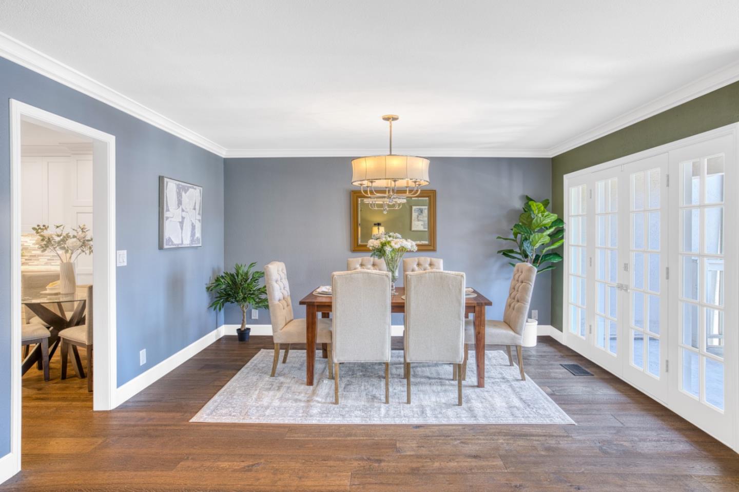 Detail Gallery Image 4 of 37 For 14673 Fieldstone Dr, Saratoga,  CA 95070 - 4 Beds | 2/1 Baths