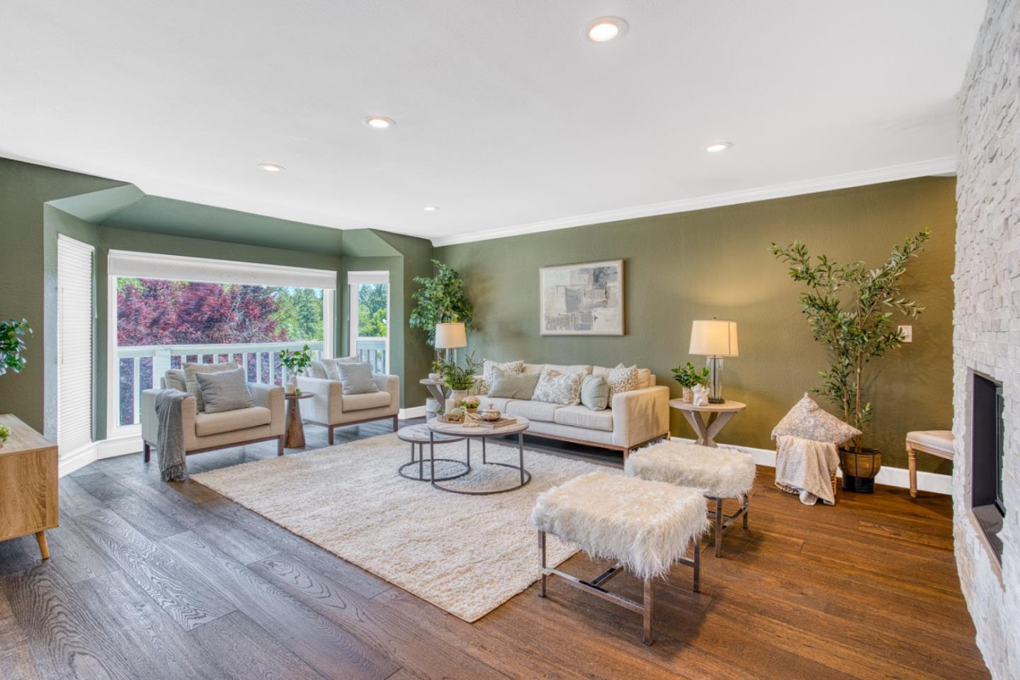 Detail Gallery Image 7 of 37 For 14673 Fieldstone Dr, Saratoga,  CA 95070 - 4 Beds | 2/1 Baths