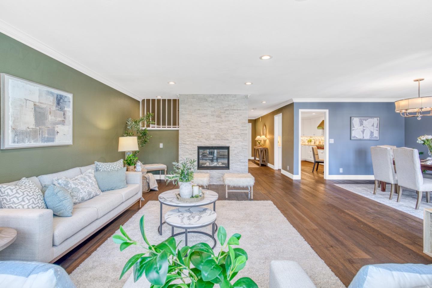 Detail Gallery Image 8 of 37 For 14673 Fieldstone Dr, Saratoga,  CA 95070 - 4 Beds | 2/1 Baths