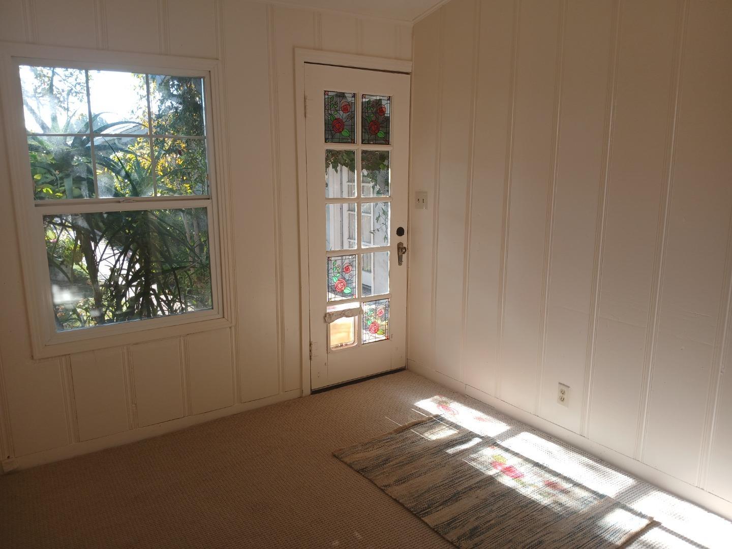 Detail Gallery Image 8 of 10 For 120 Trinity St, Santa Cruz,  CA 95060 - – Beds | – Baths