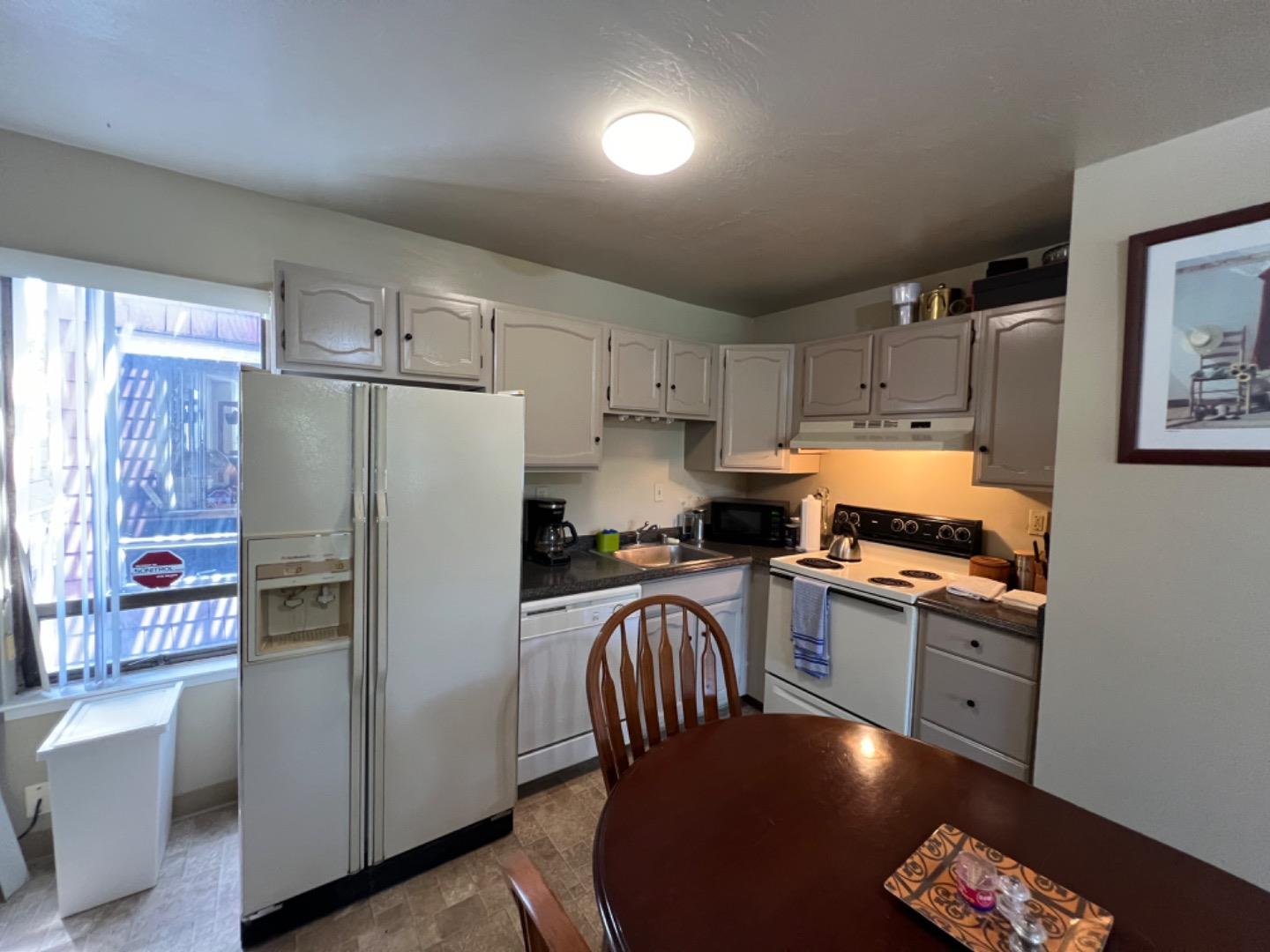 Detail Gallery Image 3 of 10 For 426 Arkansas St #2,  San Francisco,  CA 94107 - 1 Beds | 1 Baths