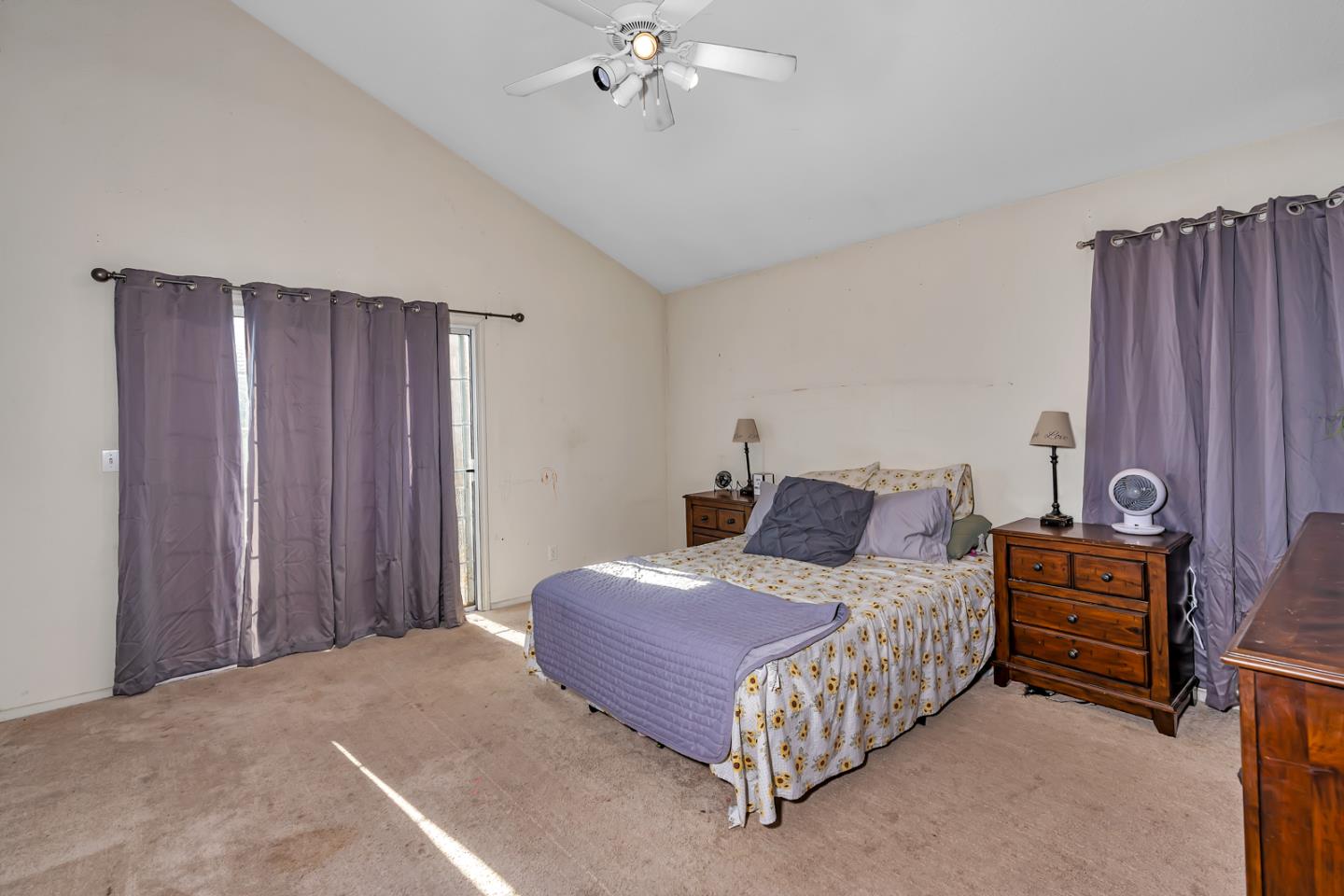 Detail Gallery Image 23 of 33 For 1928 Davis Dr, Los Banos,  CA 93635 - 3 Beds | 2 Baths