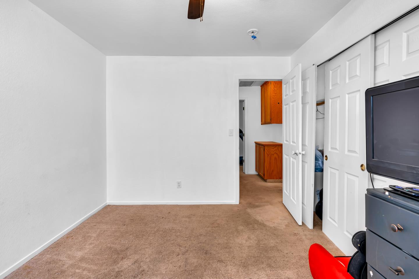 Detail Gallery Image 30 of 33 For 1928 Davis Dr, Los Banos,  CA 93635 - 3 Beds | 2 Baths