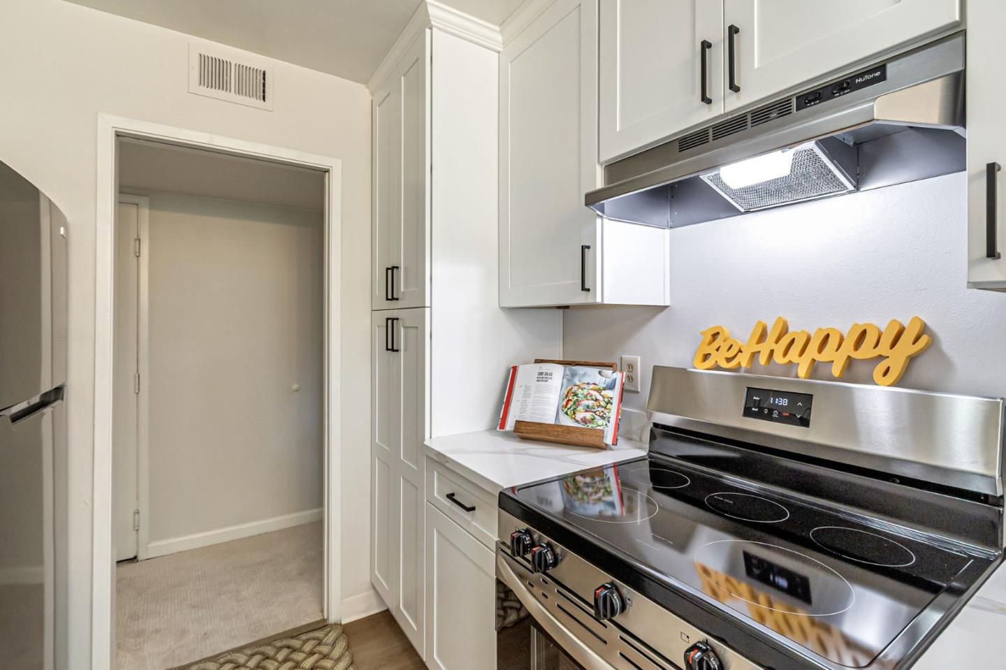 Detail Gallery Image 13 of 43 For 181 Del Medio Ave #307,  Mountain View,  CA 94040 - 2 Beds | 1 Baths