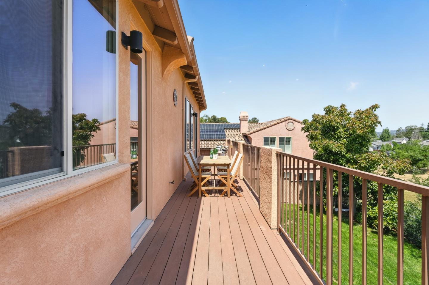 Detail Gallery Image 22 of 42 For 23022 Palazzo Del Kayla, Hayward,  CA 94541 - 4 Beds | 2/1 Baths