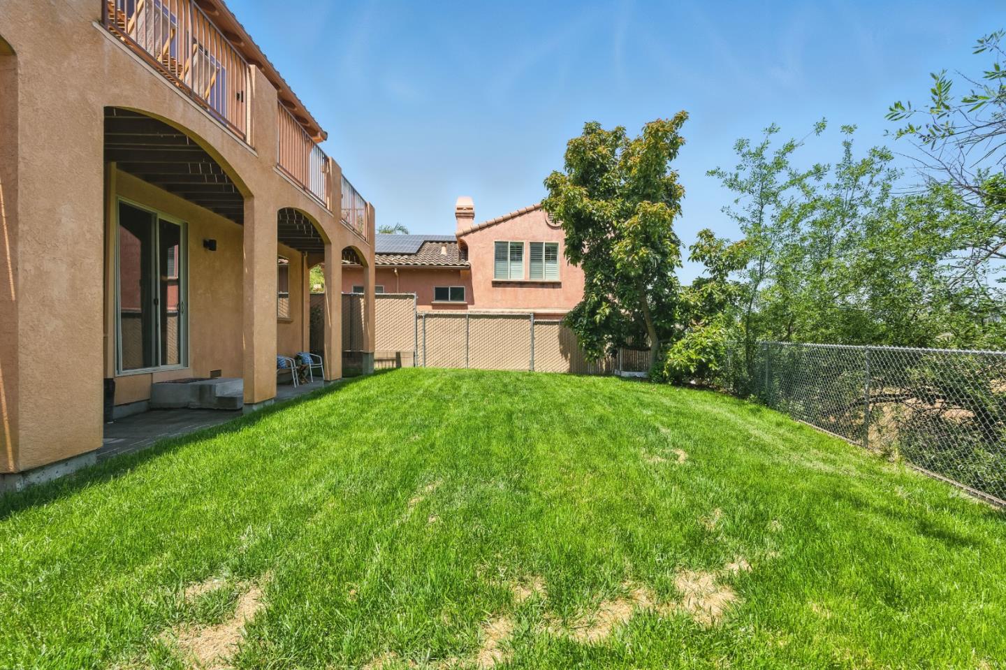 Detail Gallery Image 37 of 42 For 23022 Palazzo Del Kayla, Hayward,  CA 94541 - 4 Beds | 2/1 Baths