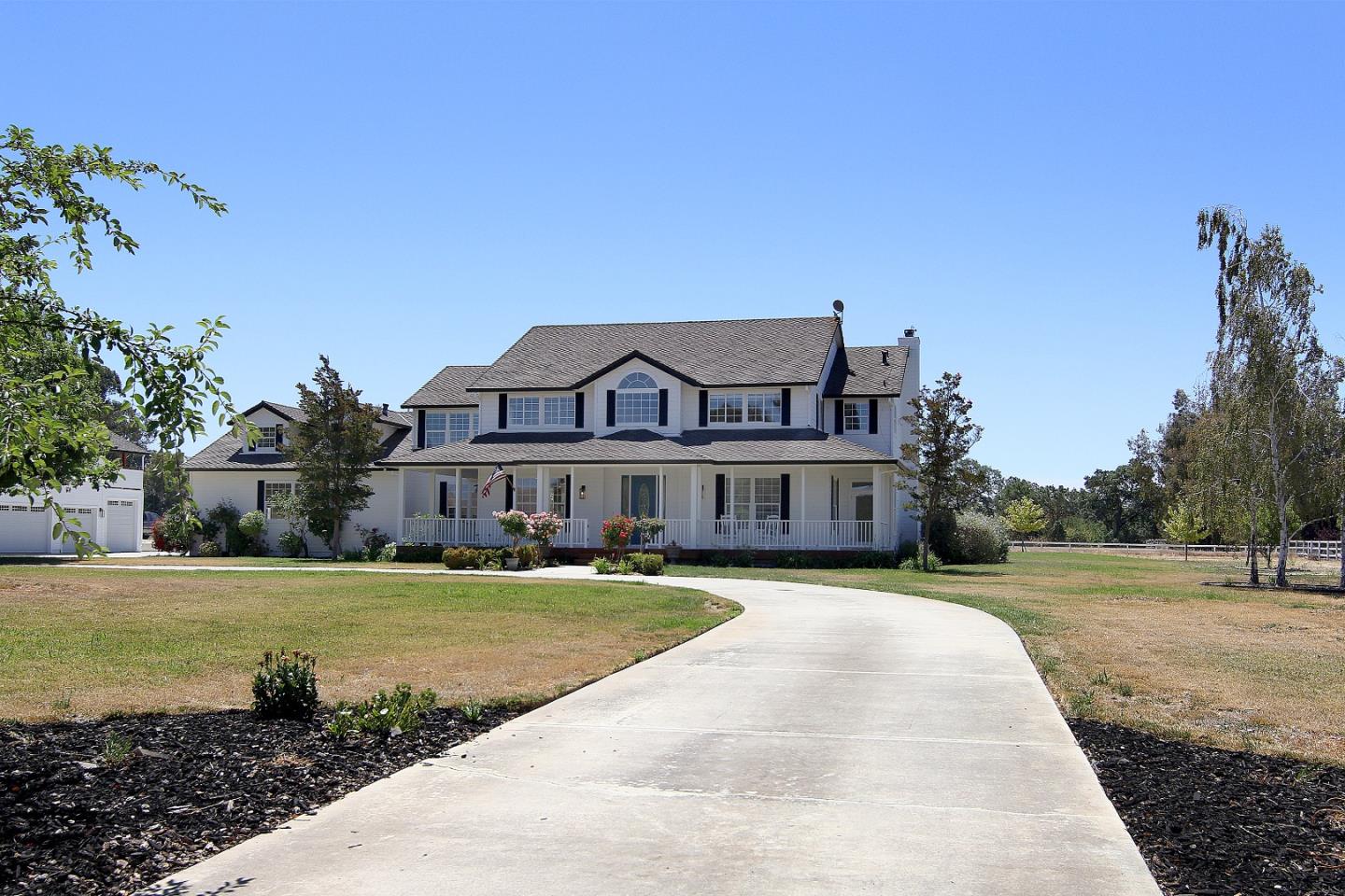 Detail Gallery Image 38 of 45 For 475 Torrano Ct, Hollister,  CA 95023 - 6 Beds | 4 Baths