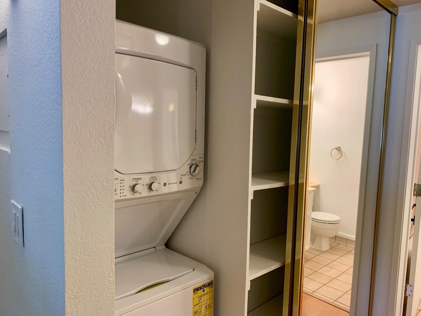 Detail Gallery Image 14 of 42 For 5693 Makati Cir #D,  San Jose,  CA 95123 - 1 Beds | 1 Baths