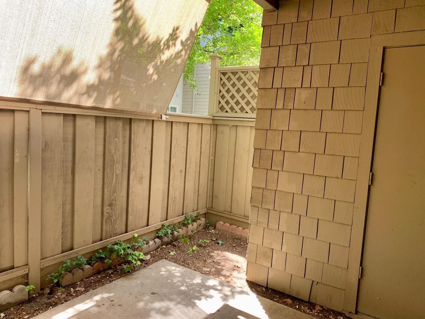 Detail Gallery Image 28 of 42 For 5693 Makati Cir #D,  San Jose,  CA 95123 - 1 Beds | 1 Baths