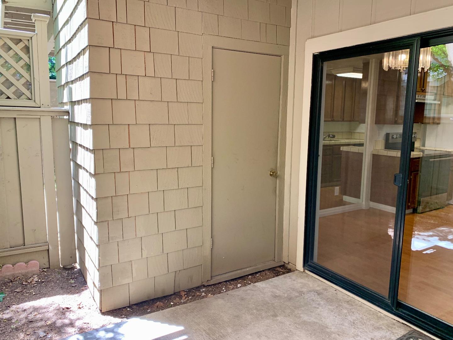 Detail Gallery Image 31 of 42 For 5693 Makati Cir #D,  San Jose,  CA 95123 - 1 Beds | 1 Baths