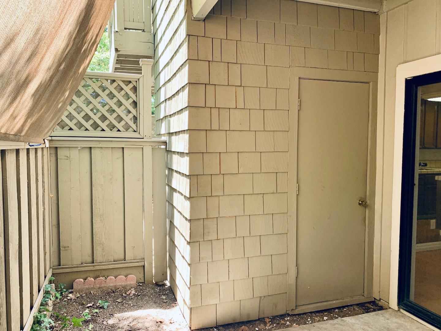 Detail Gallery Image 35 of 42 For 5693 Makati Cir #D,  San Jose,  CA 95123 - 1 Beds | 1 Baths